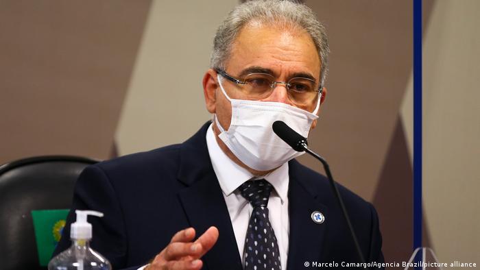  El ministro de Salud de Brasil da positivo por coronavirus en Naciones Unidas