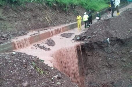 Otro calvario para transportadores de carga pesada en la vía Villavicencio Bogotá