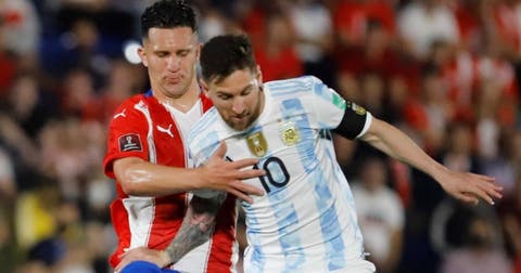  Paraguay frena a Argentina que tuvo a un Messi desenchufado
