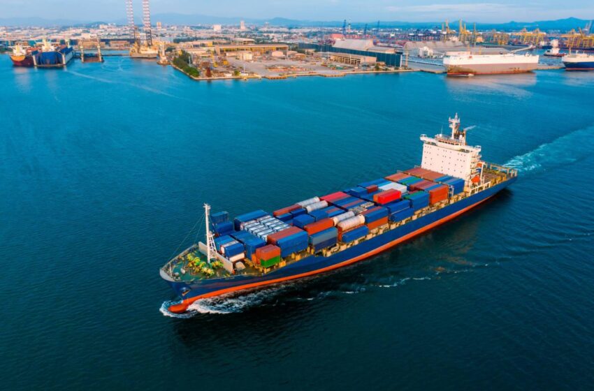  EE.UU. espera arreglar la cadena de suministro abriendo puertos a todas horas