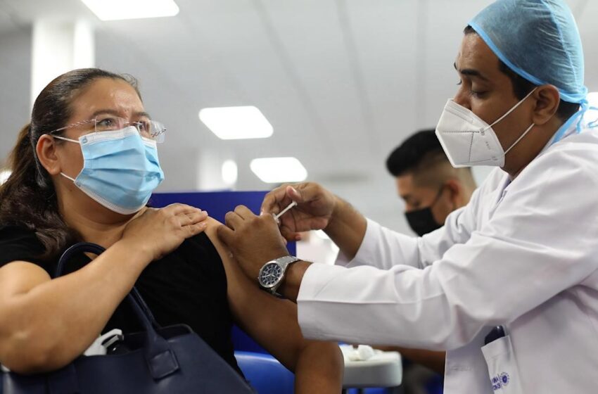  Colombia añade 2.199 casos de covid-19 e impulsa vacunación para evitar pico
