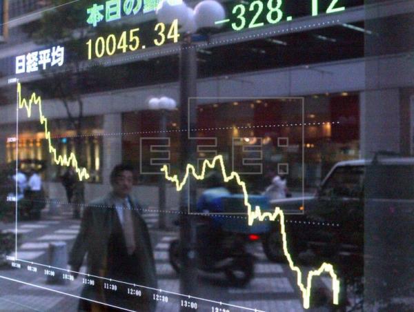  BOLSA TOKIO MEDIA SESIÓN – Tokio pierde casi un 2,5 % al descanso por la pandemia y la subida del yen