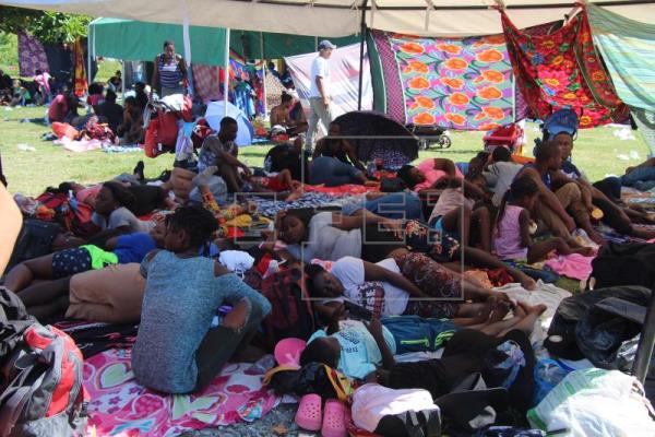  CRISIS MIGRATORIA MÉXICO – Las caravanas migrantes avanzan por México en medio de obstáculos