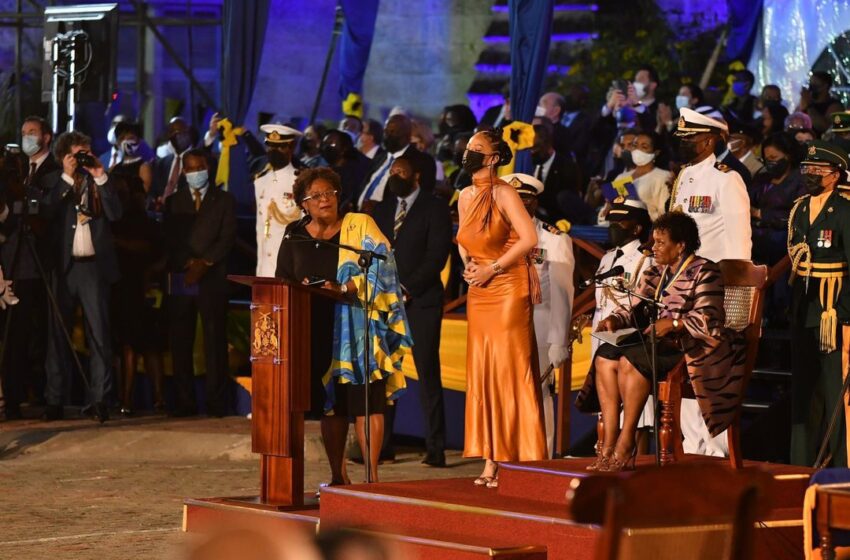  Barbados se desvincula de Isabel II con su nacimiento como república