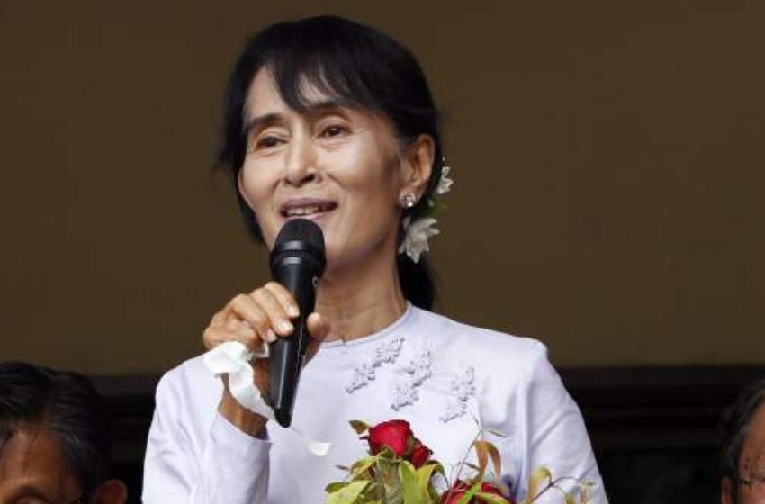  Suu Kyi es condenada a 4 años de cárcel en primera sentencia en Birmania
