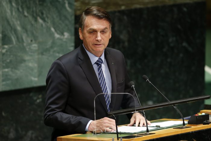  Bolsonaro envía «saludo formal» a Boric cuatro días después de ser elegido