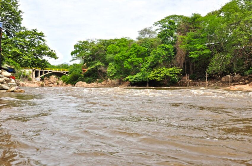  Crecientes súbitas registraron los ríos Ariari y Humadea como consecuencia del fuerte aguacero