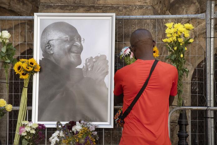  Sudáfrica empieza una semana de duelo por la muerte de Desmond Tutu