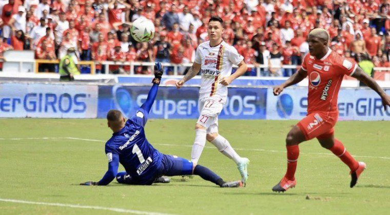  Tolima vence al América con gol paraguayo y se acerca a la final