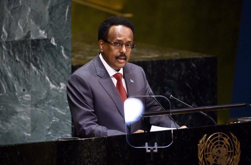  El presidente de Somalia suspende al primer ministro por supuesta corrupción
