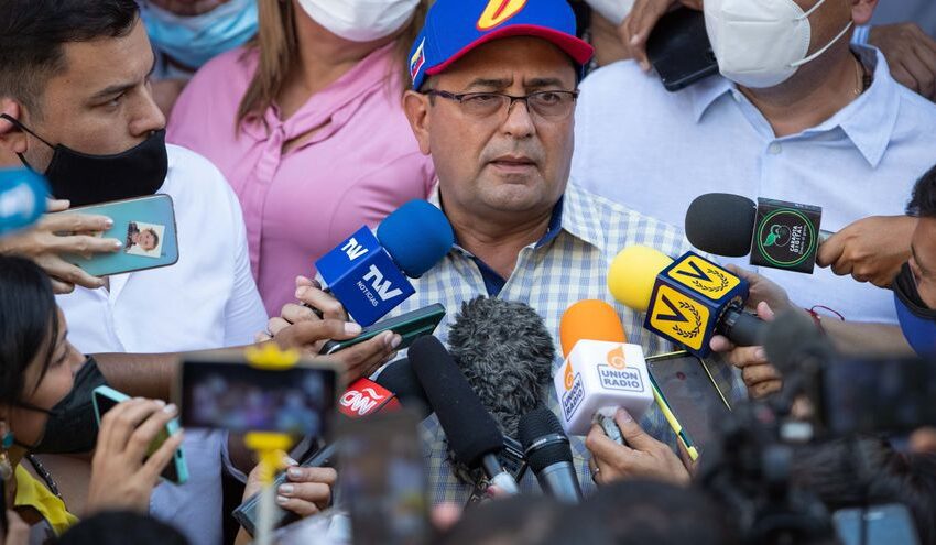  Opositor Sergio Garrido, proclamado oficialmente vencedor en estado de Chávez