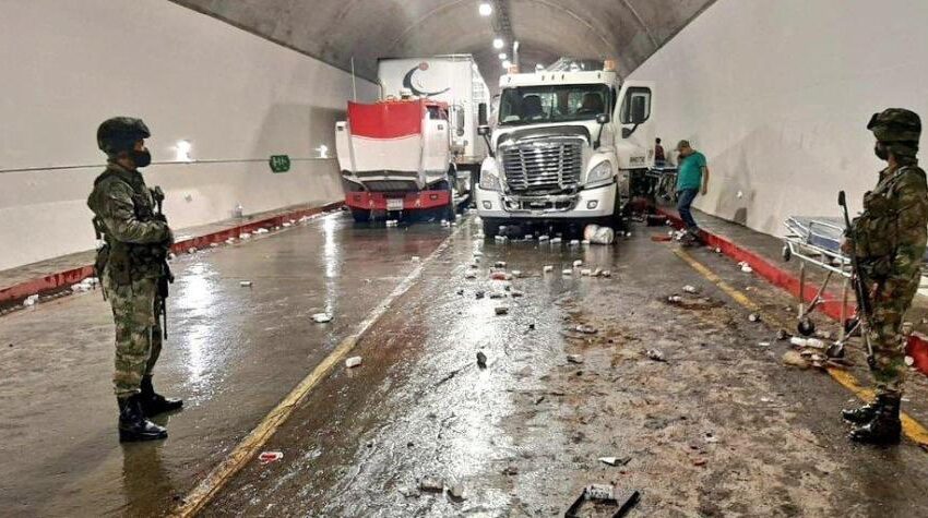  Accidente deja ocho muertos y 33 heridos en túnel en el centro de Colombia