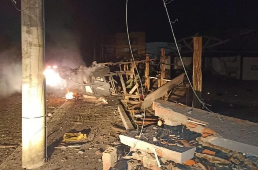  En Saravena explotó carro bomba causando la muerte a un ciudadano y heridas a cinco