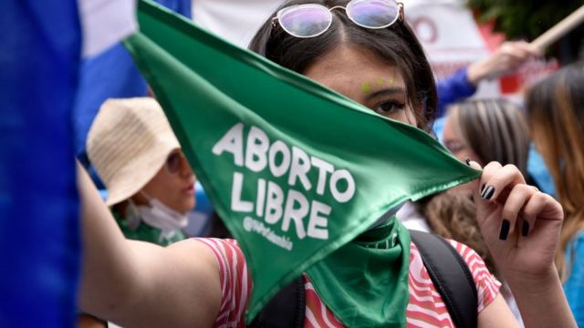  El aborto será legal en Colombia hasta las 24 semanas de embarazo