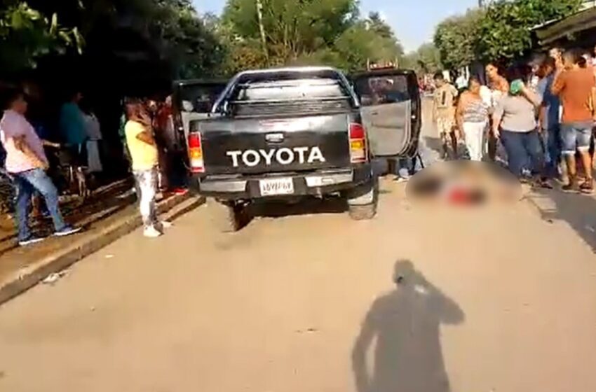  Desde una camioneta con placas de Venezuela dispararon los asesinos de cuatro personas en Arauca