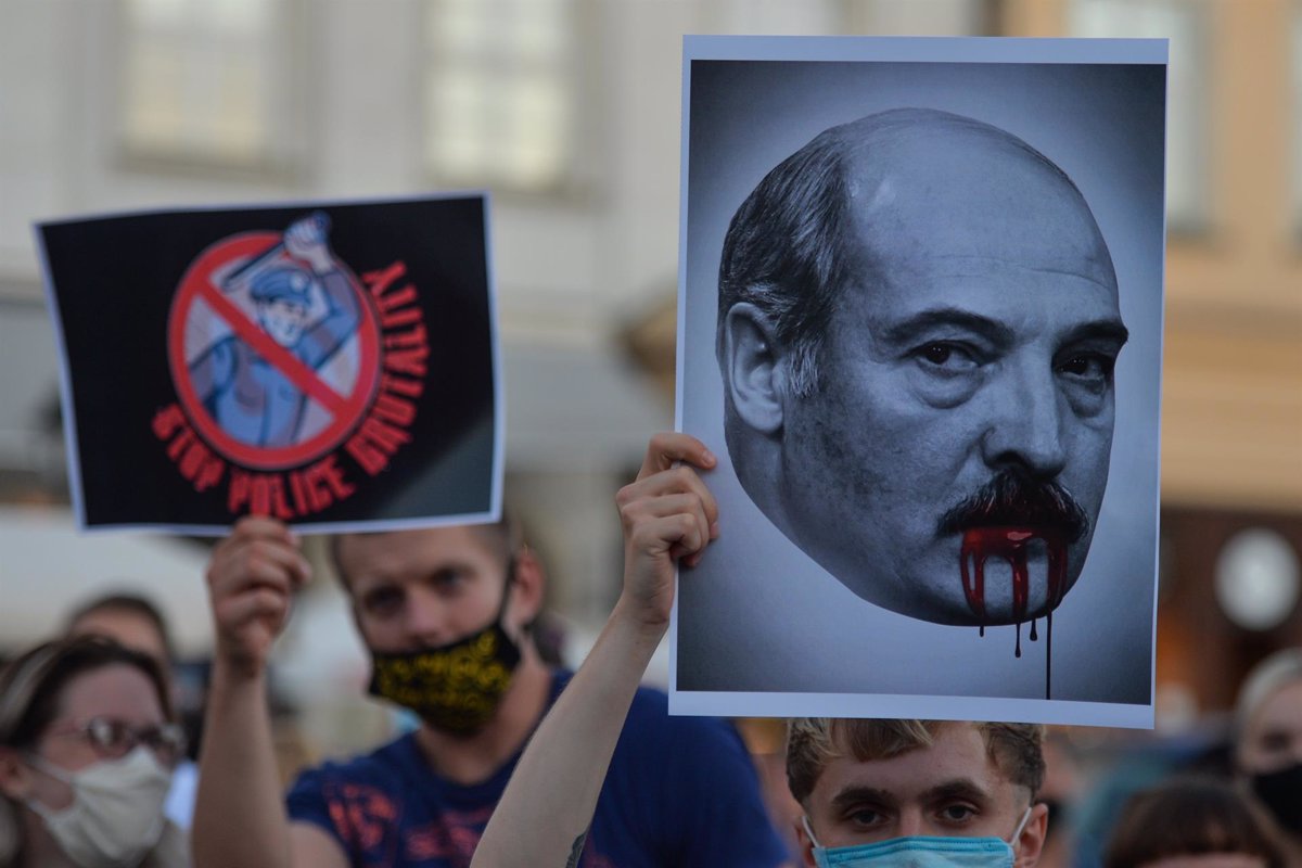  critica las 6.500 detenciones en protestas en Rusia y las 860 en Bielorrusia.