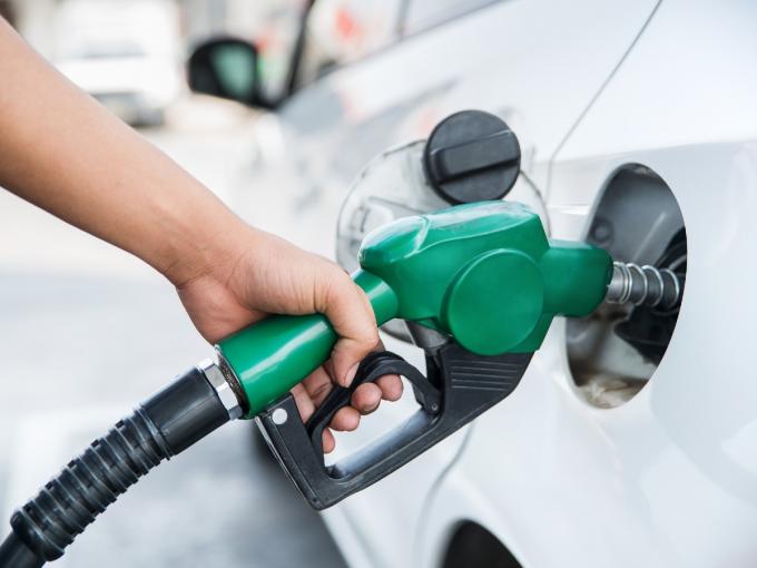  No aumentar el valor en el galón de la gasolina piden transportadores al gobierno.