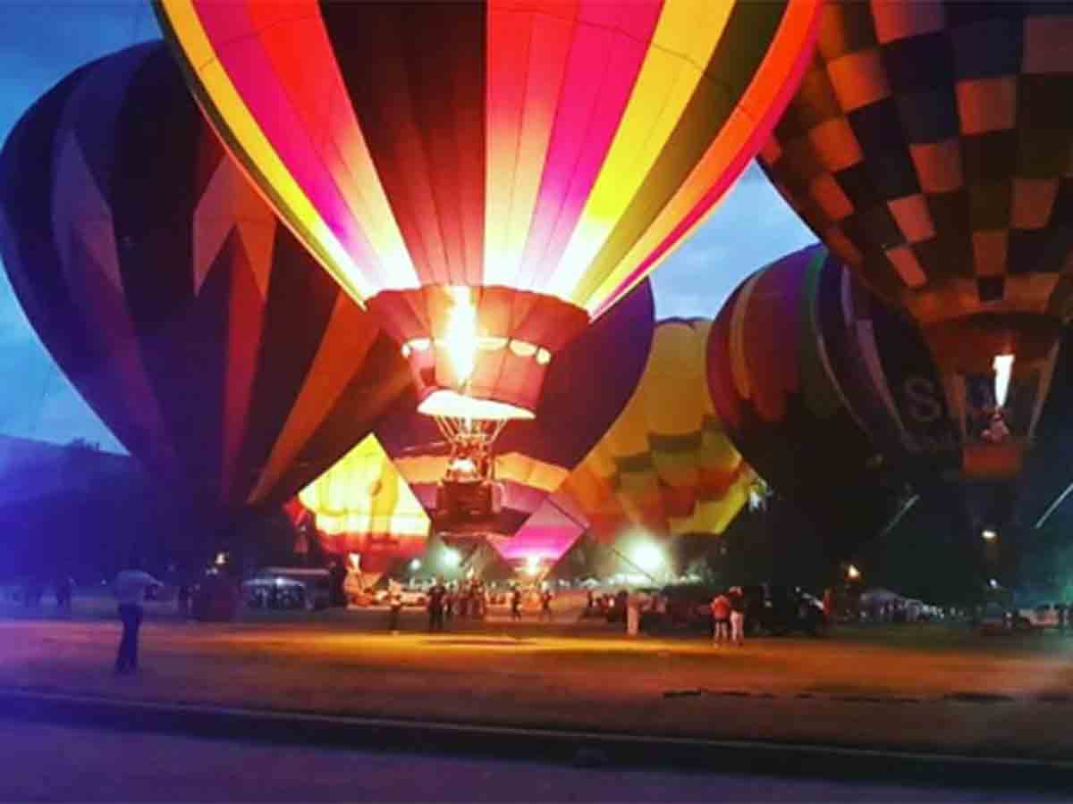  Pruebas de globos aerostáticos hoy en el obelisco del alto de Menegüa en Puerto López