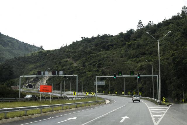  Con restricción a un carril la vía a Bogotá por cruzada ciclística en la mañana de hoy viernes 29 de abril
