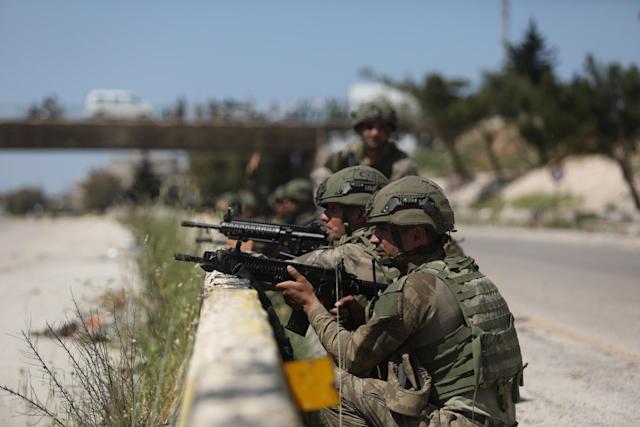  Turquía dice haber matado a 10 milicianos kurdos en norte de Siria