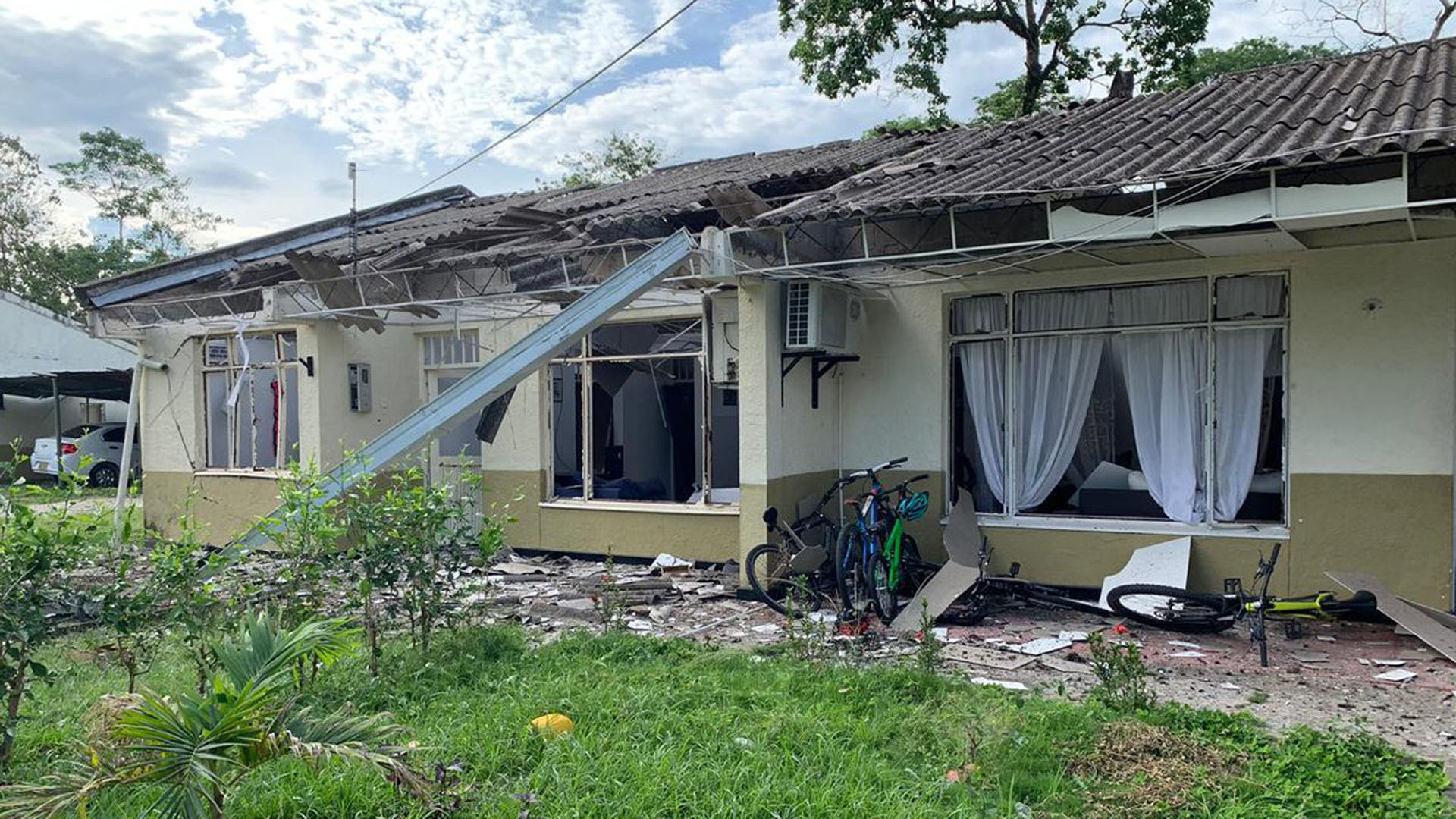  Con explosivos ELN intentó atacar las tropas cerca de una escuela y viviendas en Arauca