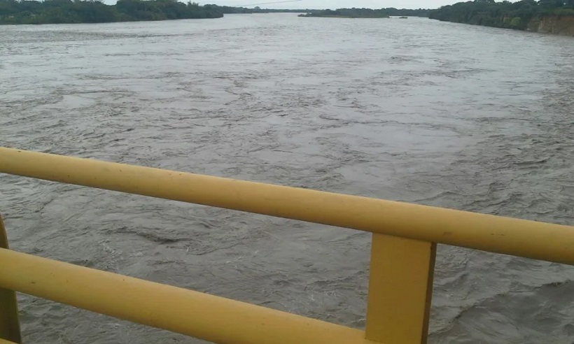  Socorristas buscan octogenario que cayó al río Túa en Casanare