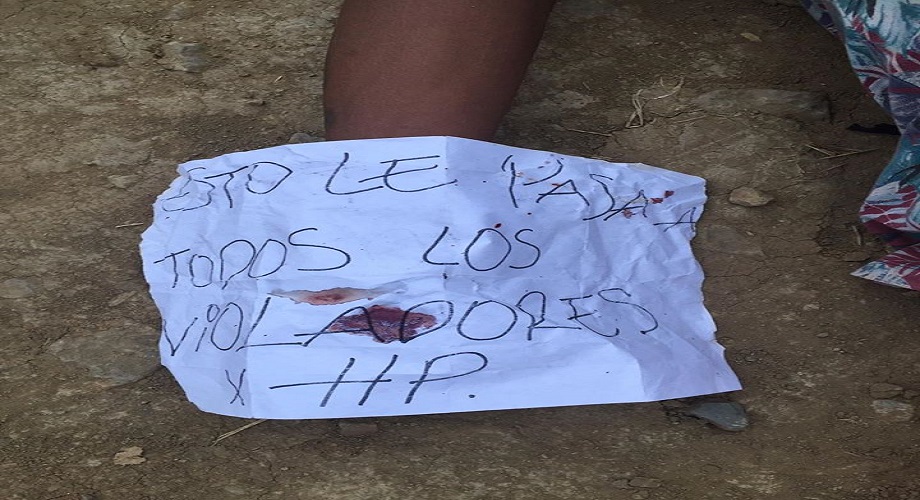  Asesinan a campesino y dejan un cartel en el pecho con escrito de supuesto violador