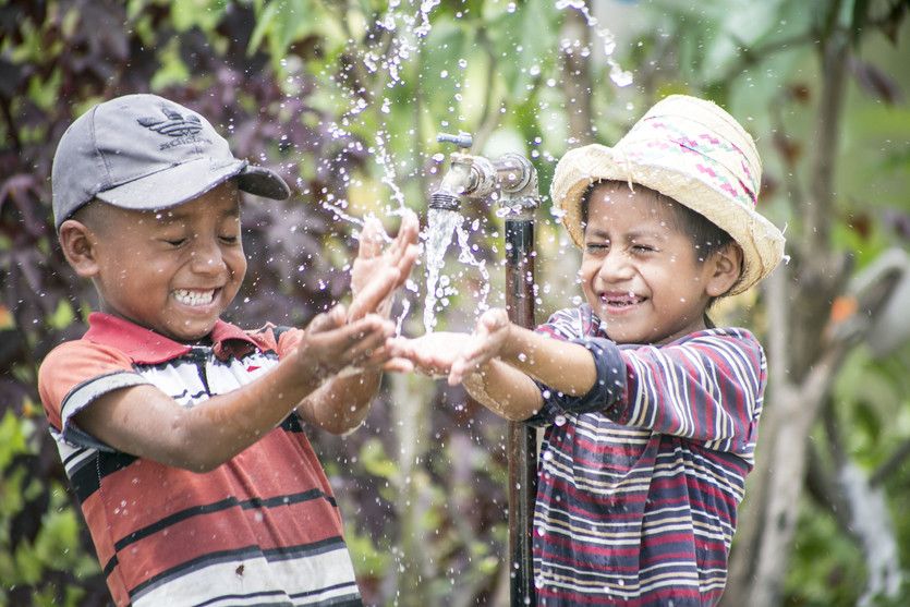  Gas y agua potable tendrá Lejanías después de lucha comunitaria