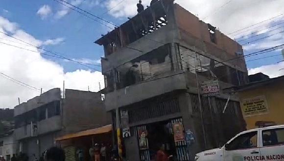  Trabajador murió electrocutado sobre el techo de un segundo piso en la Rosita
