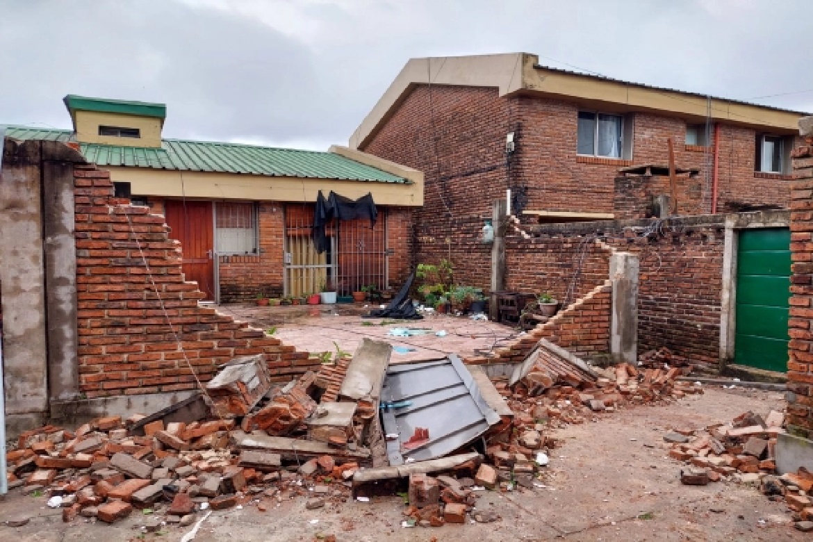  Temporal provoca destrozos en 200 viviendas