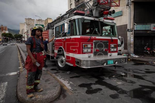 Un incendio acaba con más de 250 comercios de un mercado en Venezuela