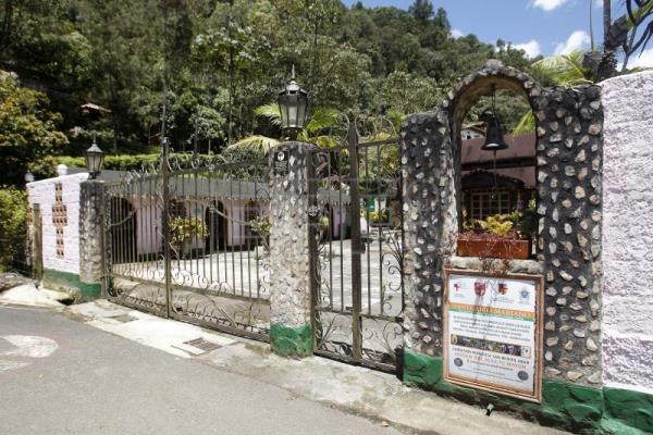 La Catedral, jaula de oro de Pablo Escobar, convertida en un refugio de ancianos