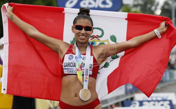  ATLETISMO MUNDIALES – Kimberly García León gana los 35 km marcha y hace doblete en Eugene