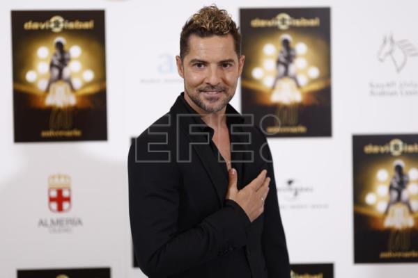  DAVID BISBAL – Veinte años de David Bisbal: «Si no bates las alas fuerte, vuelves al suelo»