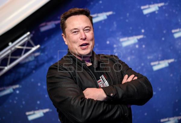  ELON MUSK – Elon Musk niega una aventura amorosa con la esposa de cofundador de Google