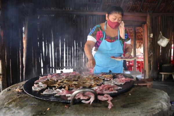  MÉXICO GASTRONOMÍA – La ruta de las tías, camino gastronómico a ruinas de Chichen Itzá en México