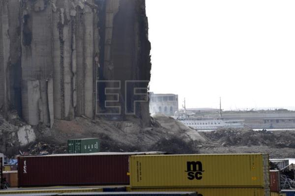  LÍBANO EXPLOSIÓN – Colapsan en parte los silos del puerto de Beirut, símbolo de la explosión de 2020