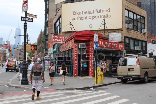 Un triángulo en suelo de Nueva York lleva 100 años luchando por el recuerdo