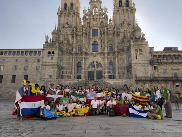  VUELTA AL MUNDO – La expedición Vuelta al Mundo pone rumbo a Portugal