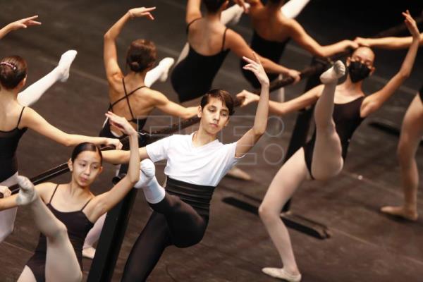 Isaac Hernández impulsa a nuevos talentos de la danza en el norte de México