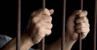  Por acceso sexual a la hijastra fue condenado hombre a 19 años de prisión