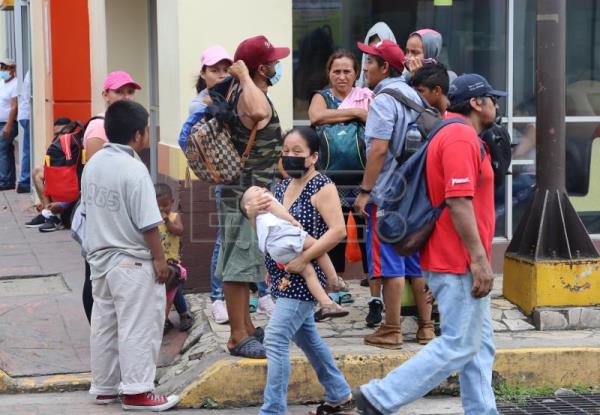  CRISIS MIGRATORIA MÉXICO – Nueva caravana migrante intentará salir de Tapachula (México) hacia  EE.UU.