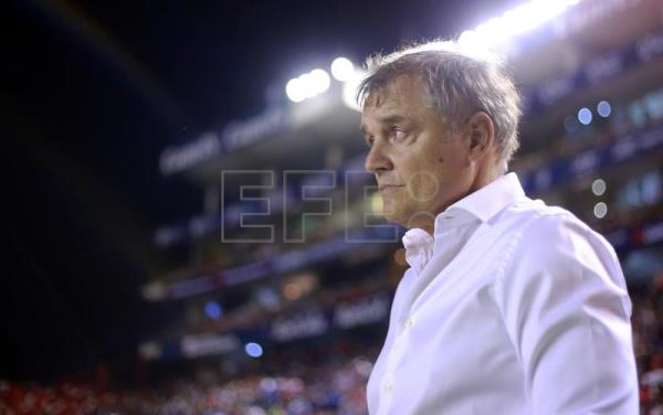  FÚTBOL MÉXICO – Cruz Azul echa al entrenador uruguayo Aguirre tras recibir goleada histórica