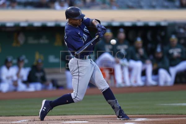  BÉISBOL GRANDES LIGAS – El dominicano Julio Rodríguez firma extensión millonaria con los Marineros