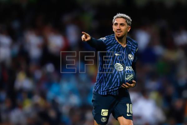  FÚTBOL MÉXICO – Chileno Valdés y uruguayo Rodríguez anotan en goleada de América a los Pumas