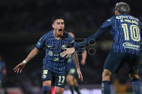 Chileno Valdés y uruguayo Rodríguez anotan en goleada de América a los Pumas