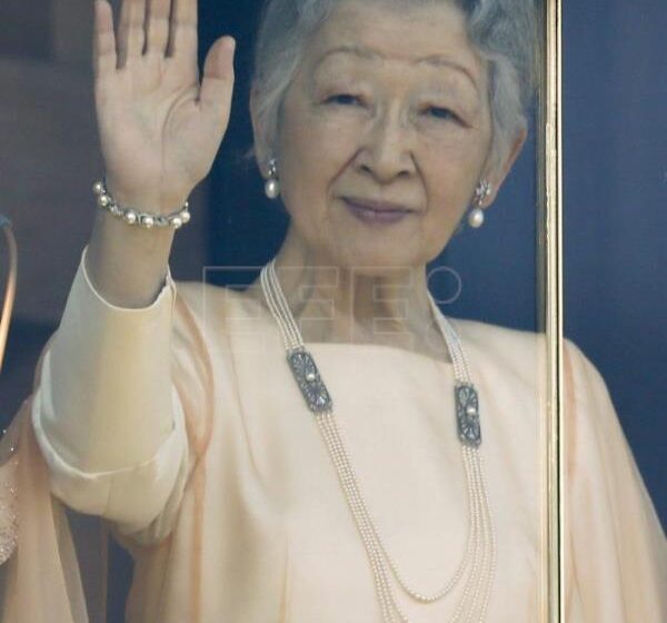  JAPÓN MONARQUÍA – Le detectan un coágulo profundo en la pierna a la emperatriz emérita de Japón