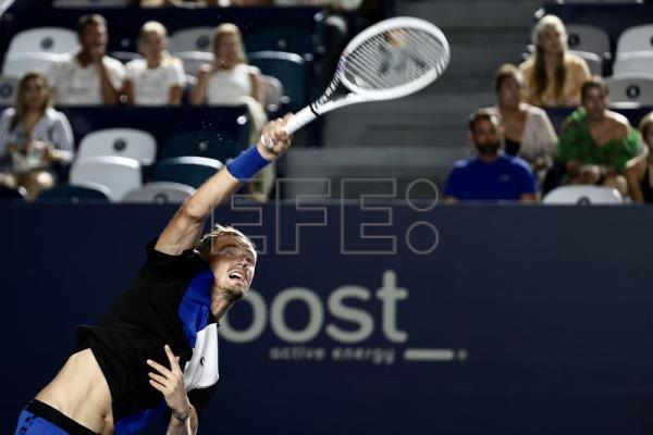 El ruso Menvedev suma su triunfo 250 en el tour y avanza a cuartos de final