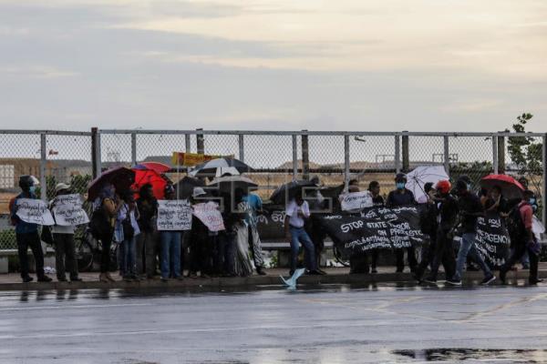  SRI LANKA CRISIS – Los manifestantes de Sri Lanka se niegan a abandonar el campamento pese al ultimátum de las autoridades