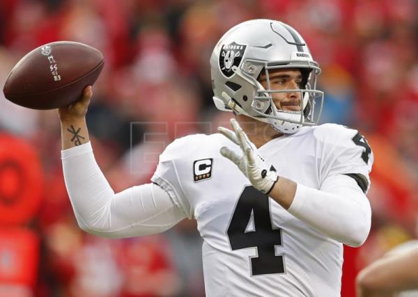  FÚTBOL AMERICANO NFL – Los Raiders vencen 27-11 a los Jaguars en el juego del Salón de la Fama